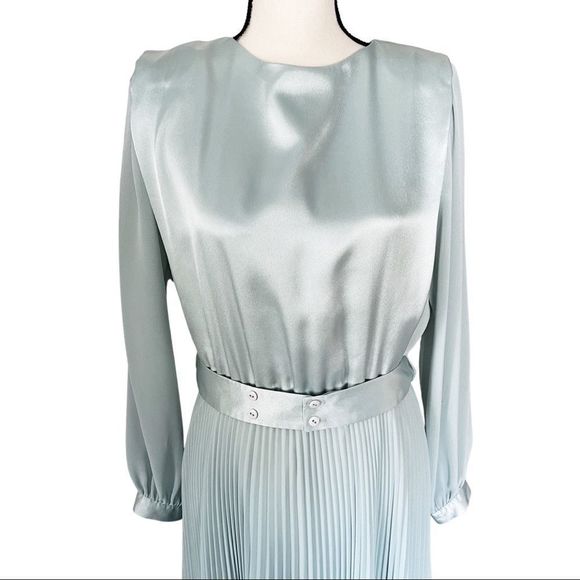 Vintage Ursula of Switzerland • Mint Green Romantic Dress • Sz M - Picture 2 of 8